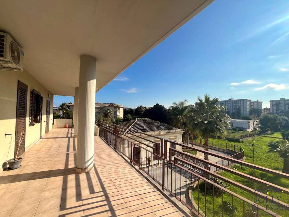 appartamento in vendita a Siracusa in zona Scala Greca