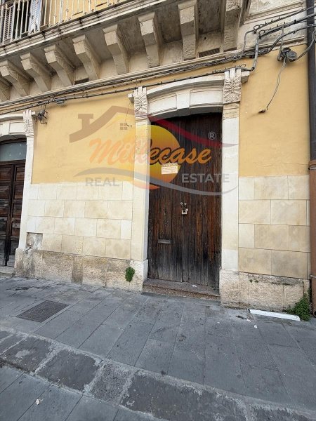 appartamento in vendita a Siracusa in zona Borgata