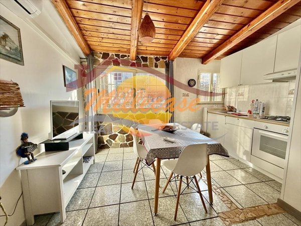 appartamento in vendita a Siracusa in zona Borgata