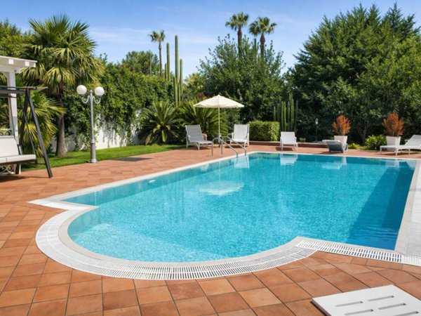 casa indipendente in vendita a Siracusa in zona Cassibile