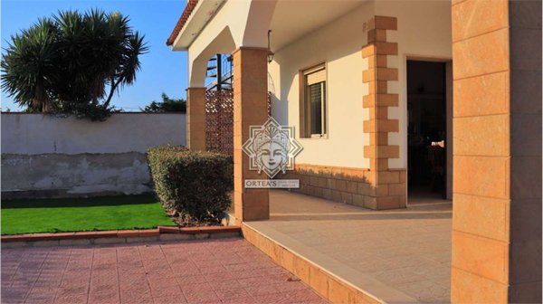 casa indipendente in vendita a Siracusa in zona Isola / Plemmirio