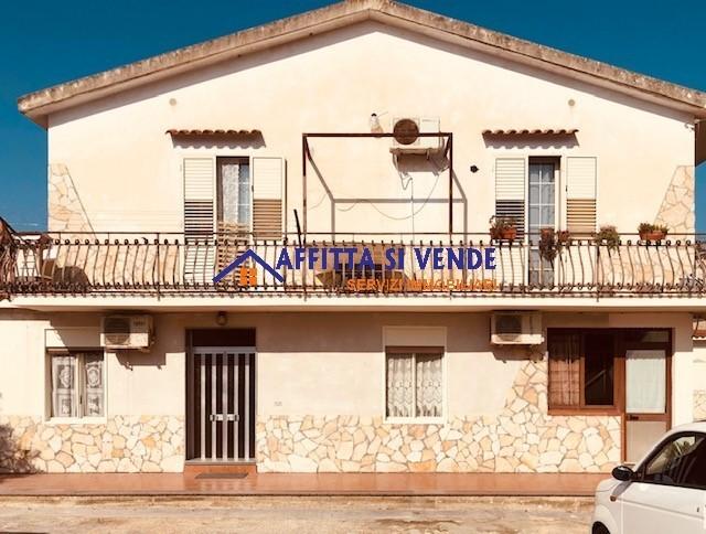 casa indipendente in vendita a Siracusa in zona Isola / Plemmirio