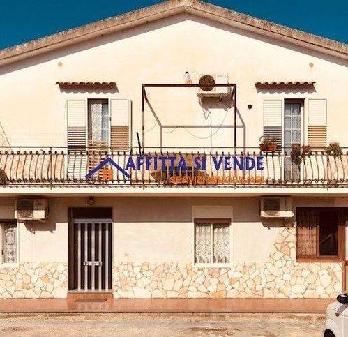casa indipendente in vendita a Siracusa in zona Isola / Plemmirio