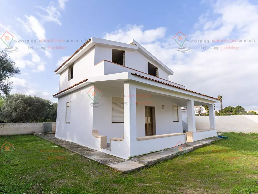 casa indipendente in vendita a Siracusa in zona Fontane Bianche