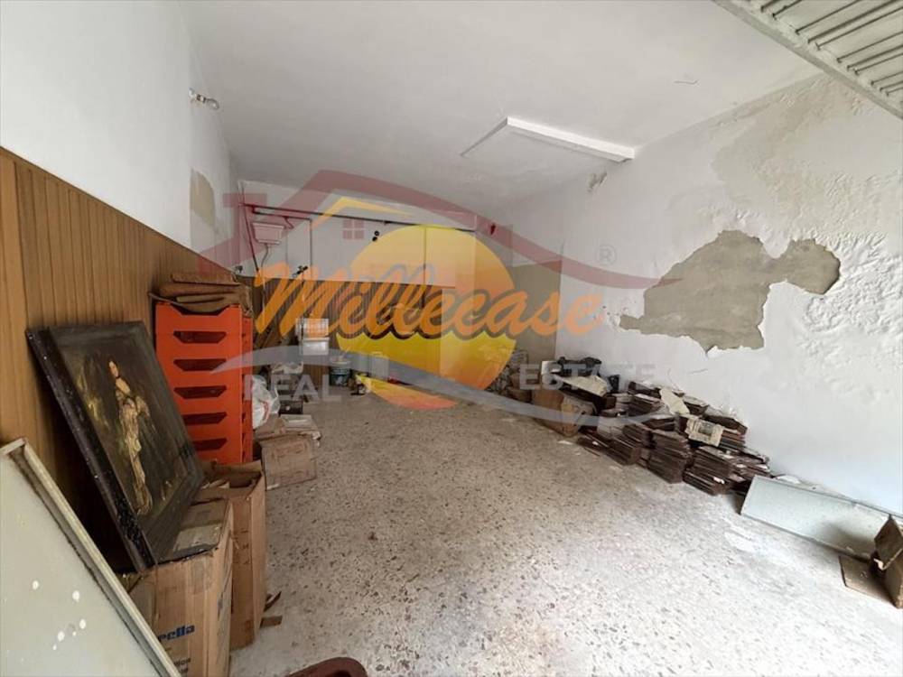 locale di sgombero in vendita a Siracusa