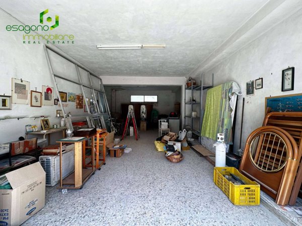 negozio in vendita a Siracusa