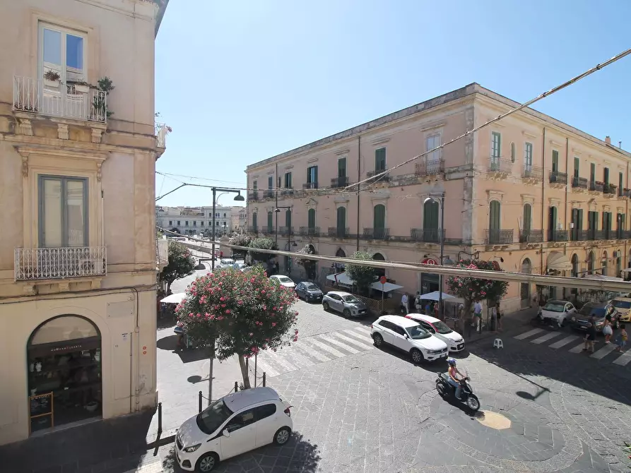 appartamento in vendita a Siracusa in zona Isola Ortigia
