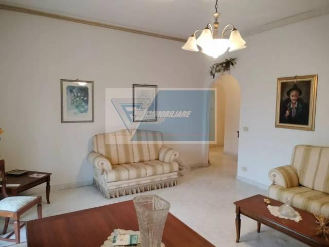 appartamento in vendita a Siracusa in zona Borgata