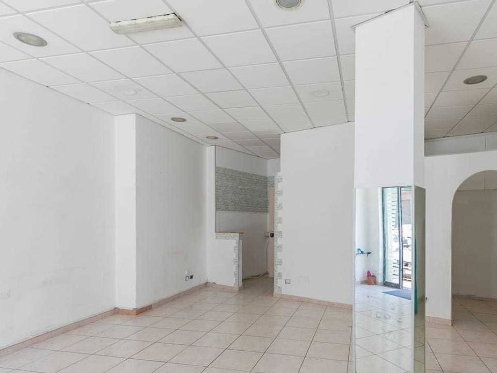 negozio in vendita a Siracusa
