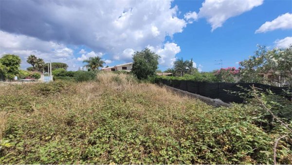 casa indipendente in vendita a Siracusa in zona Fontane Bianche