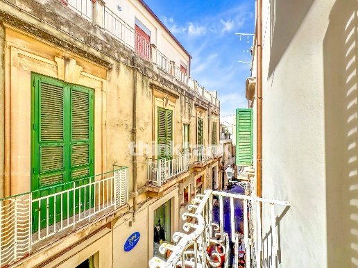 appartamento in vendita a Siracusa in zona Isola Ortigia