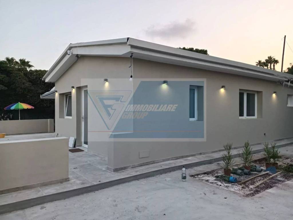 casa indipendente in vendita a Siracusa in zona Centro Città