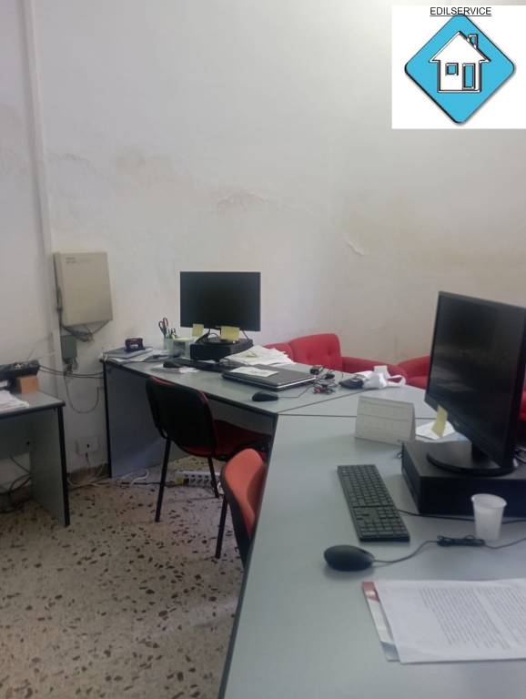 ufficio in vendita a Siracusa in zona Borgata