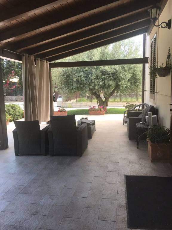 casa indipendente in vendita a Siracusa in zona Scala Greca