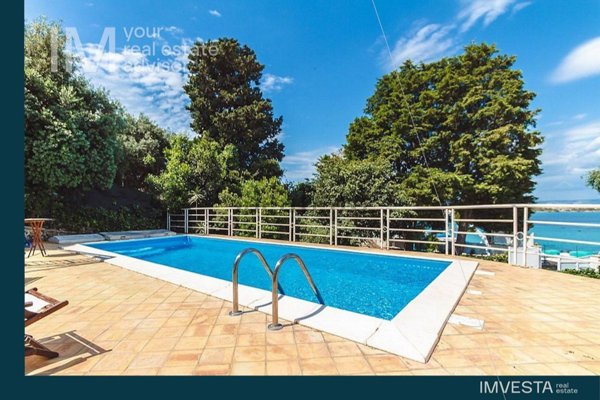 casa indipendente in vendita a Siracusa in zona Isola / Plemmirio