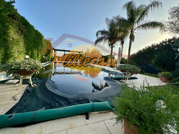 casa indipendente in vendita a Siracusa in zona Belvedere