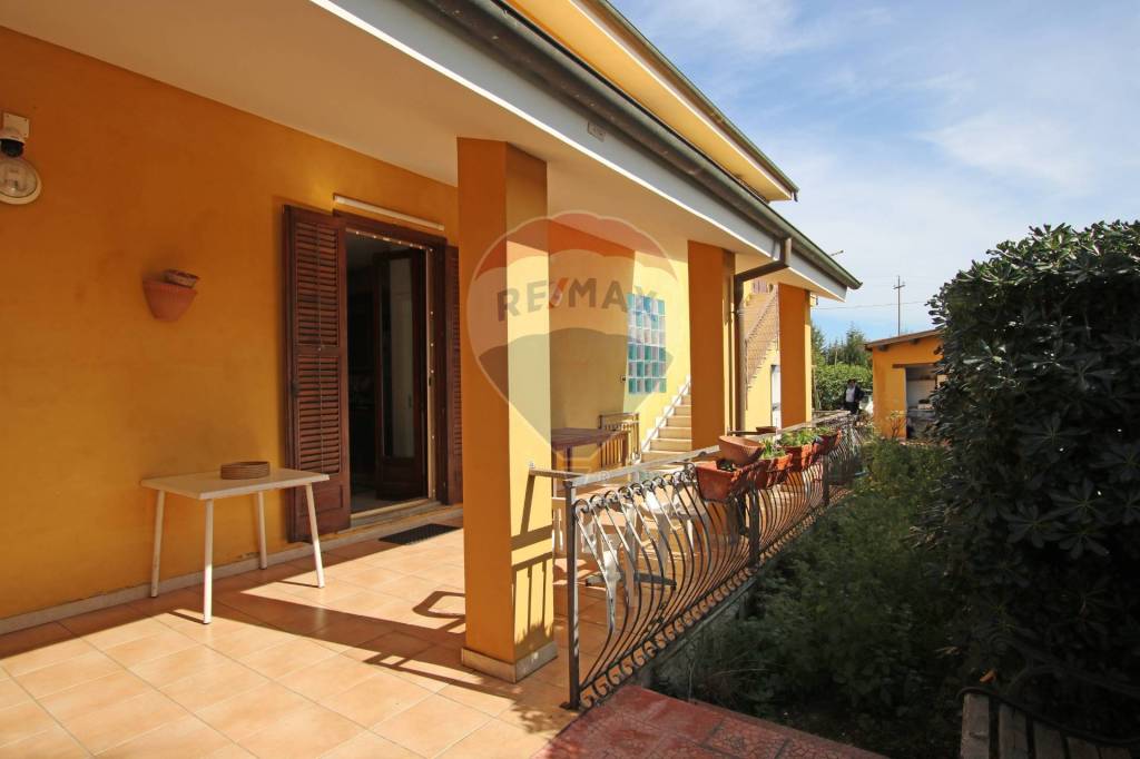 casa indipendente in vendita a Siracusa in zona Belvedere