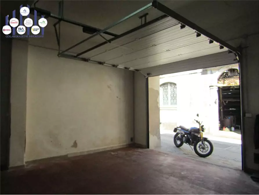 locale di sgombero in vendita a Siracusa