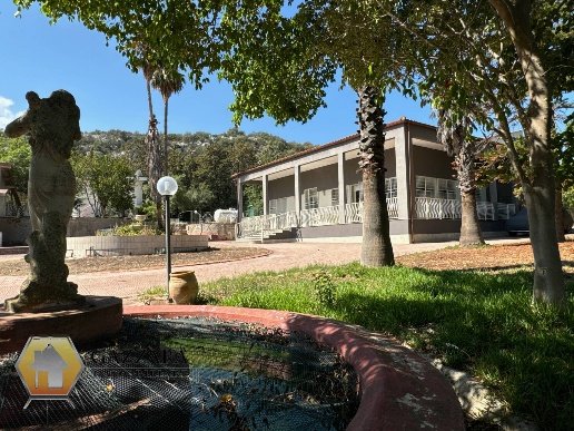 casa indipendente in vendita a Siracusa in zona Isola Ortigia