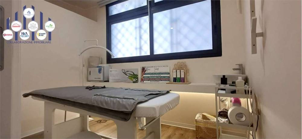 negozio in vendita a Siracusa in zona Scala Greca