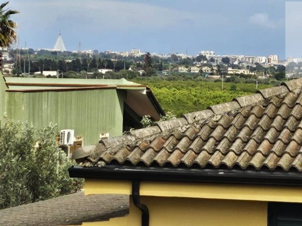 casa indipendente in vendita a Siracusa in zona Belvedere
