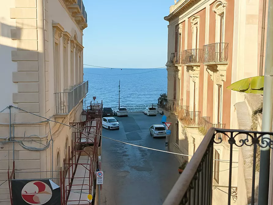 appartamento in vendita a Siracusa in zona Borgata