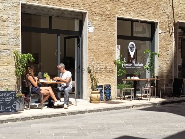 negozio in vendita a Siracusa in zona Isola Ortigia