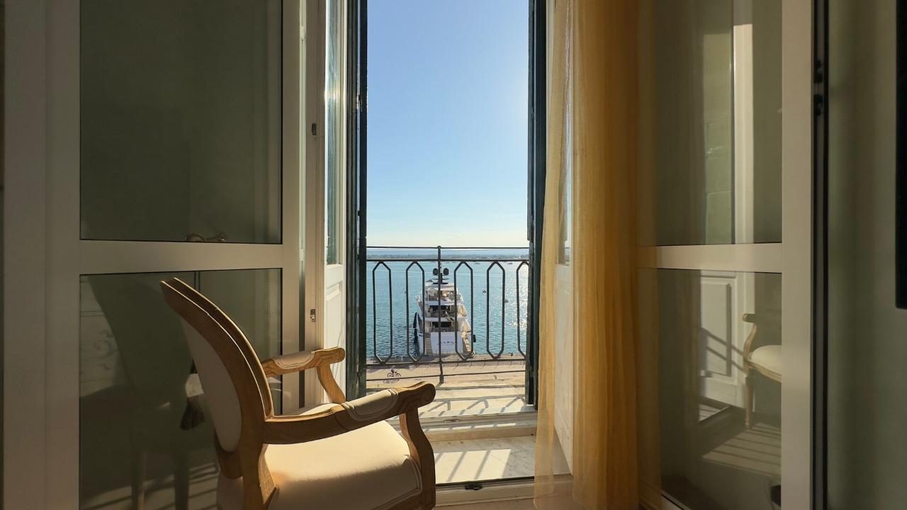 appartamento in vendita a Siracusa in zona Isola Ortigia