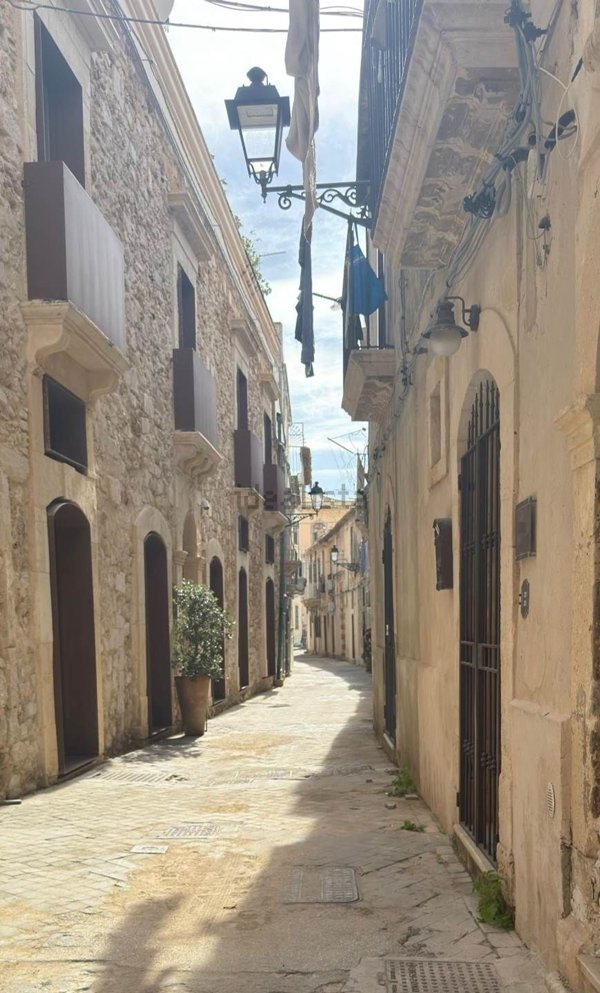 appartamento in vendita a Siracusa in zona Isola Ortigia