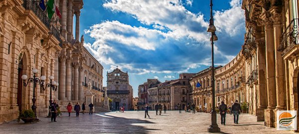 appartamento in vendita a Siracusa in zona Isola Ortigia