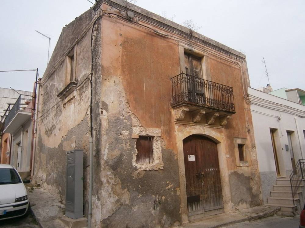 casa indipendente in vendita a Siracusa in zona Belvedere
