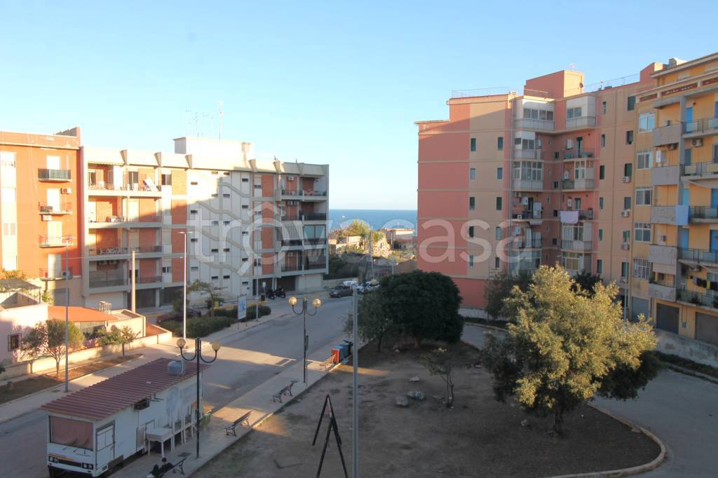 appartamento in vendita a Siracusa in zona Grottasanta