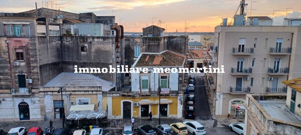 appartamento in vendita a Siracusa in zona Isola Ortigia