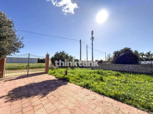 casa indipendente in vendita a Siracusa in zona Isola / Plemmirio