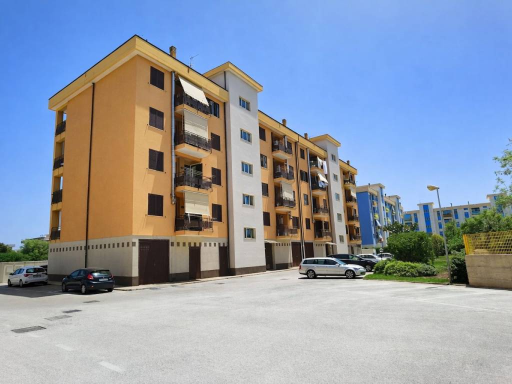 appartamento in vendita a Siracusa in zona Scala Greca