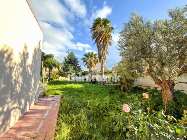 casa indipendente in vendita a Siracusa in zona Centro Città