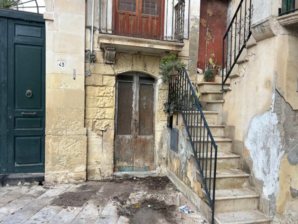 appartamento in vendita a Siracusa in zona Isola Ortigia