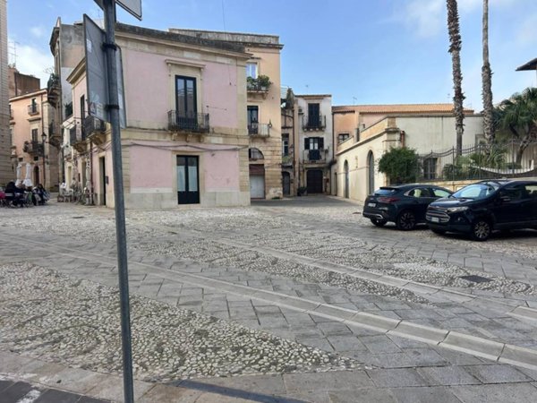 appartamento in vendita a Siracusa in zona Isola Ortigia