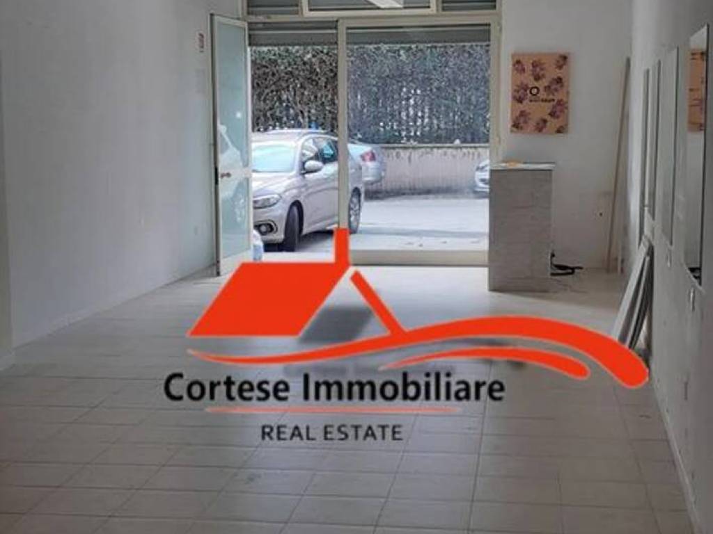 negozio in vendita a Siracusa