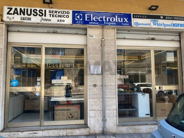 negozio in vendita a Siracusa