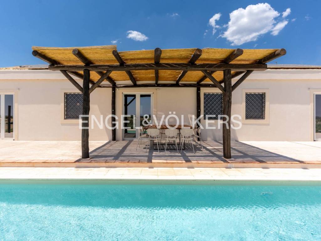 casa indipendente in vendita a Siracusa in zona Cassibile