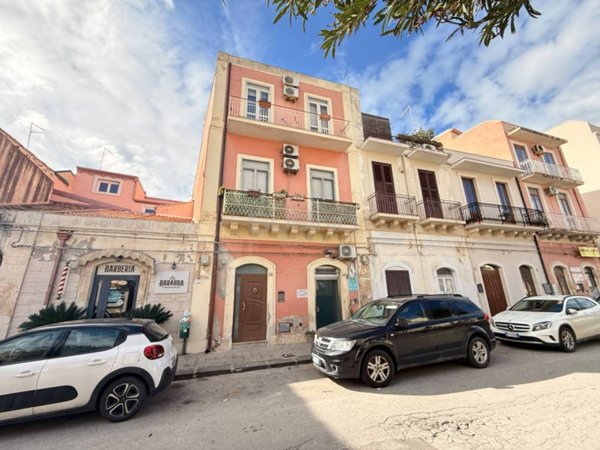 appartamento in vendita a Siracusa in zona Centro Città