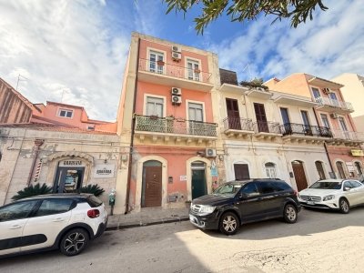 appartamento in vendita a Siracusa in zona Centro Città