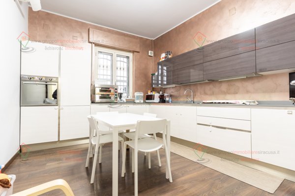 appartamento in vendita a Siracusa in zona Centro Città