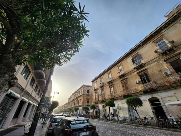 appartamento in vendita a Siracusa in zona Centro Città