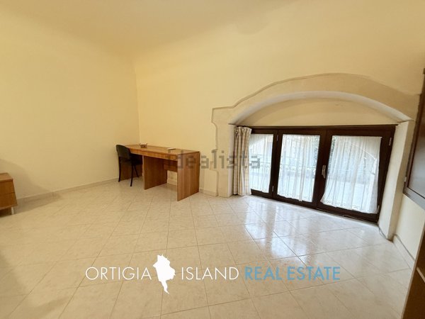 appartamento in vendita a Siracusa in zona Centro Città