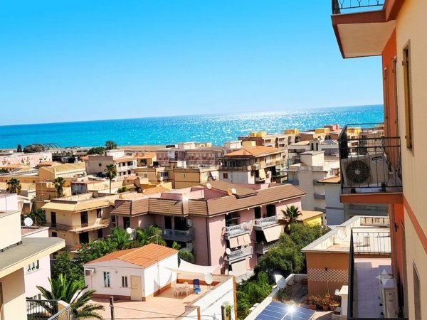appartamento in vendita a Siracusa in zona Grottasanta