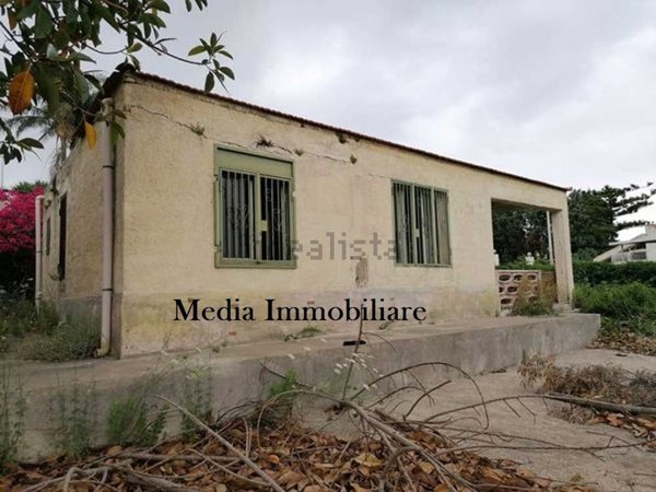 casa indipendente in vendita a Siracusa in zona Belvedere