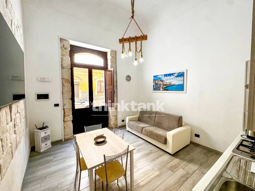 appartamento in vendita a Siracusa in zona Borgata