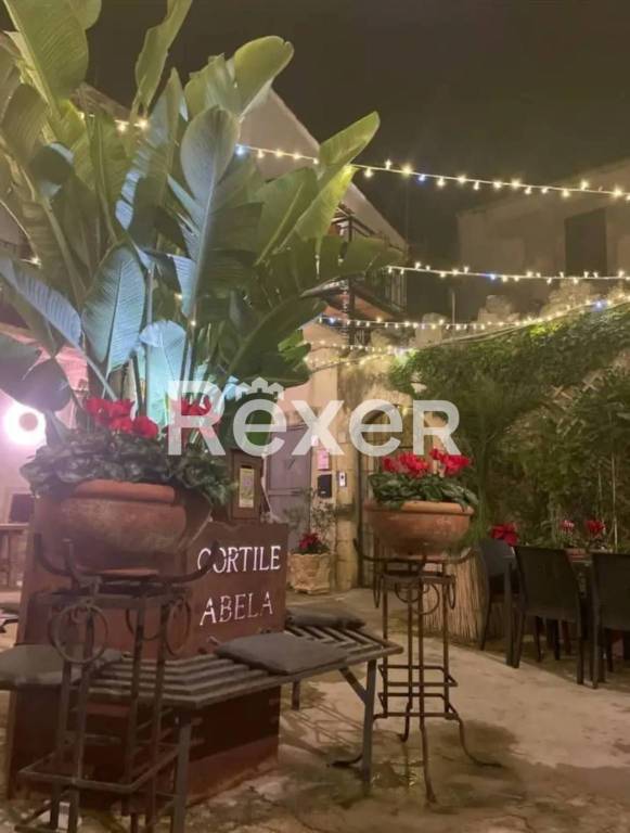 appartamento in vendita a Siracusa in zona Isola Ortigia